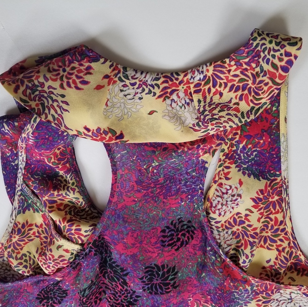 Ali Ro Ruffle Silk Top - Picture 4 of 8